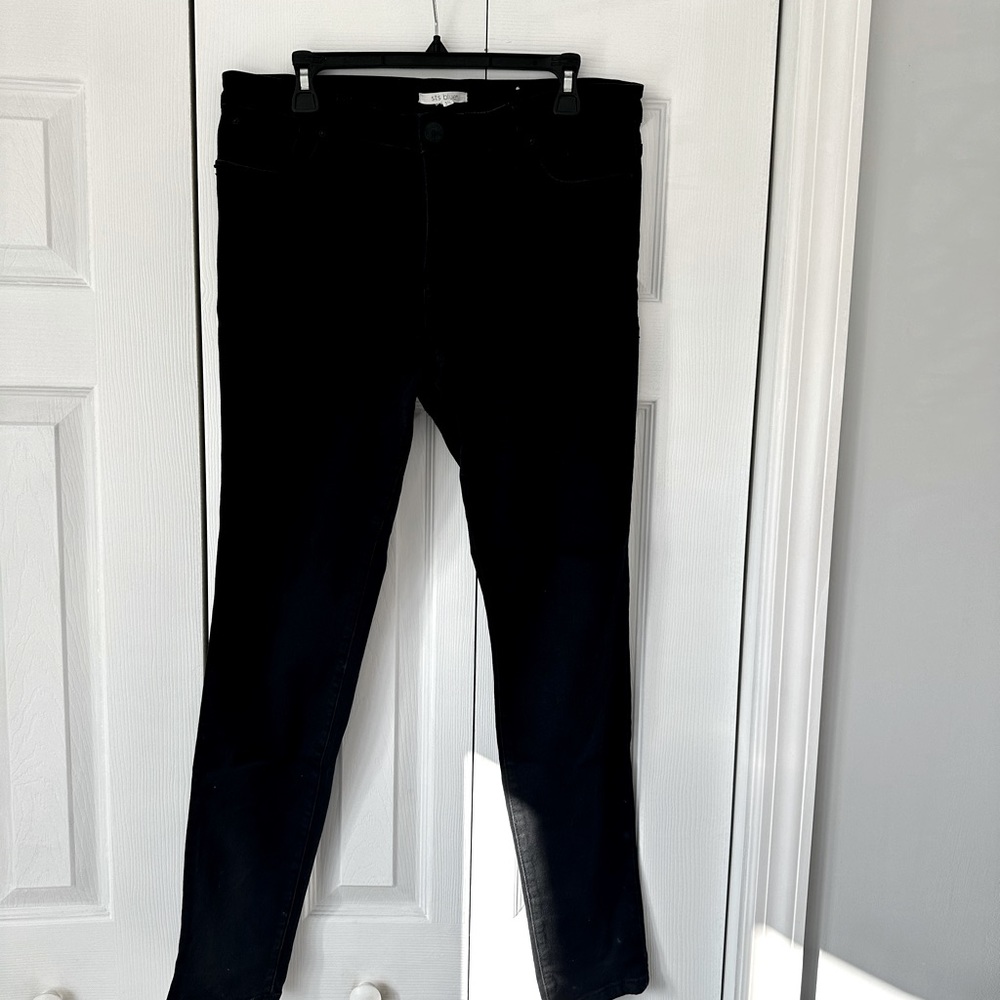STS black straight jeans size 31 L